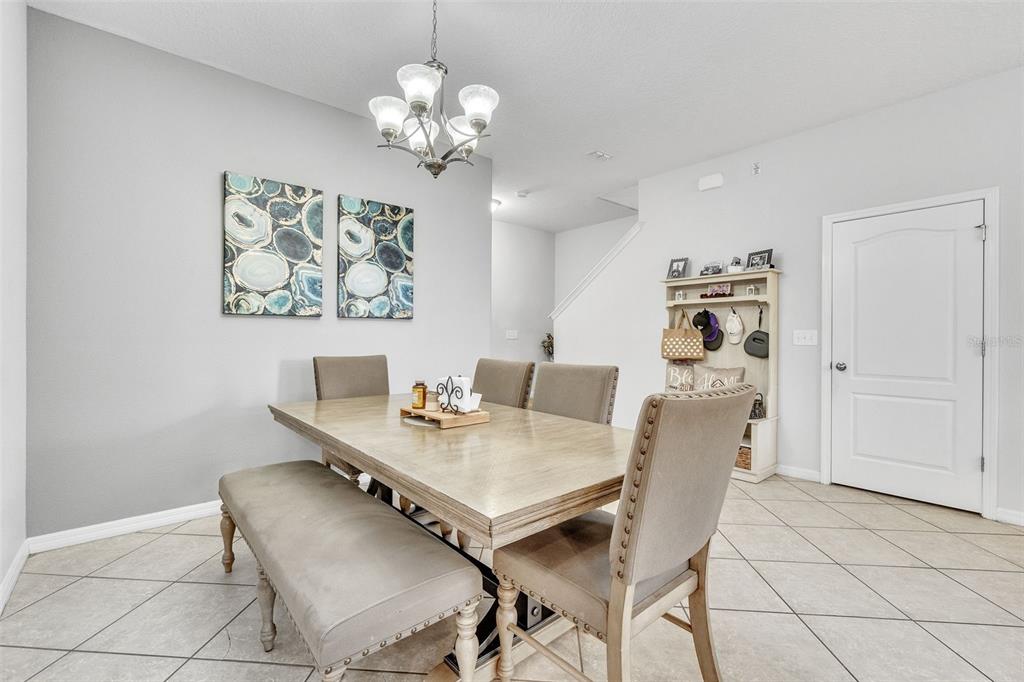 3256 Rodrick Circle Orlando, FL 32824 - Photo 5 of 37