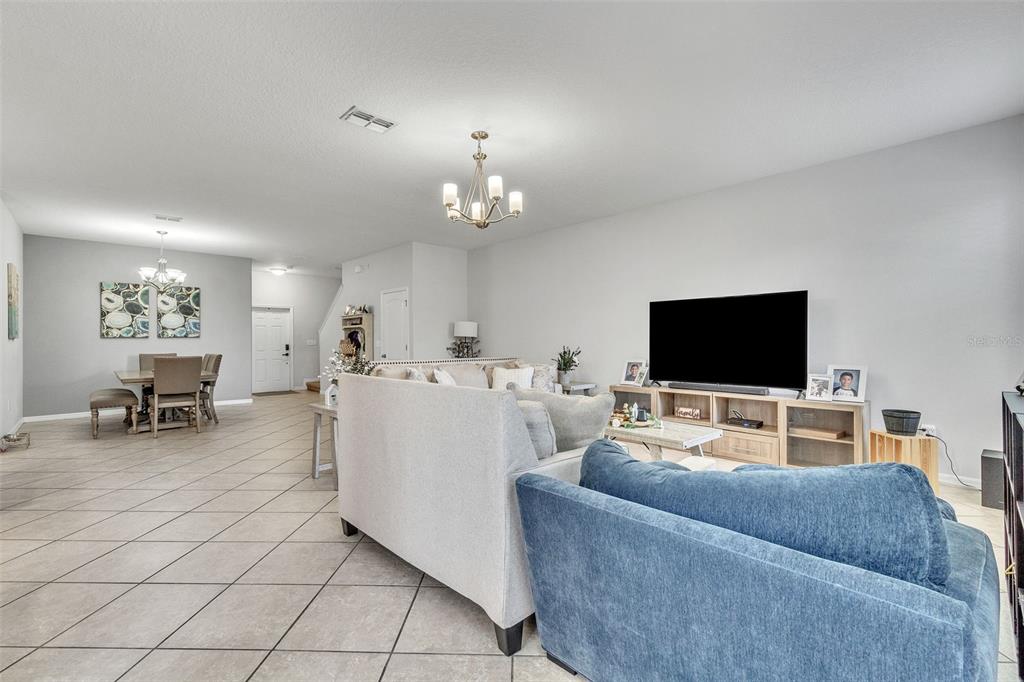 3256 Rodrick Circle Orlando, FL 32824 - Photo 7 of 37