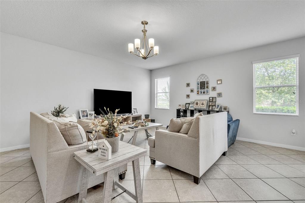 3256 Rodrick Circle Orlando, FL 32824 - Photo 9 of 37