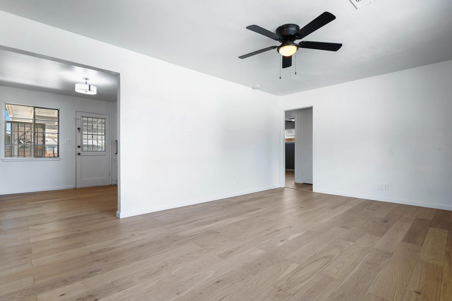 1825 West Griffith Way Fresno, CA 93705 - Photo 9 of 30