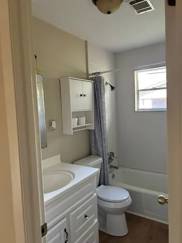 $1,800 | 621 Miller Street, Young Harris, GA 30582