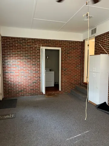 $1,800 | 621 Miller Street, Young Harris, GA 30582