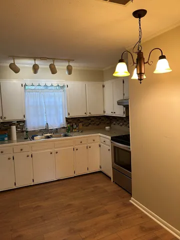 $1,800 | 621 Miller Street, Young Harris, GA 30582