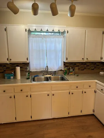 $1,800 | 621 Miller Street, Young Harris, GA 30582