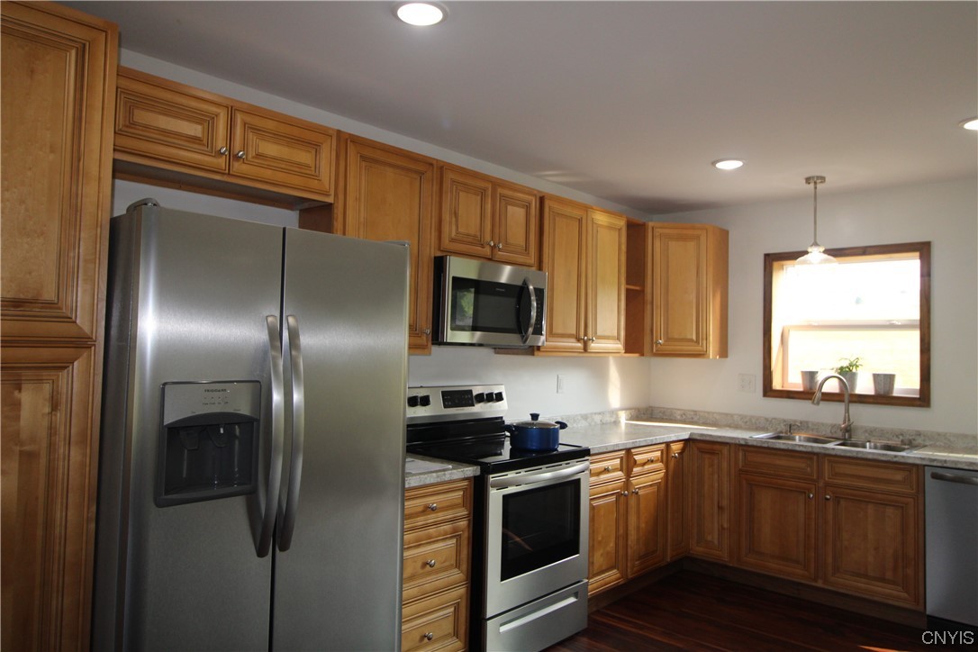 1601 Lighthouse Hill Road Cortlandville, NY 13077 - Photo 6 of 16