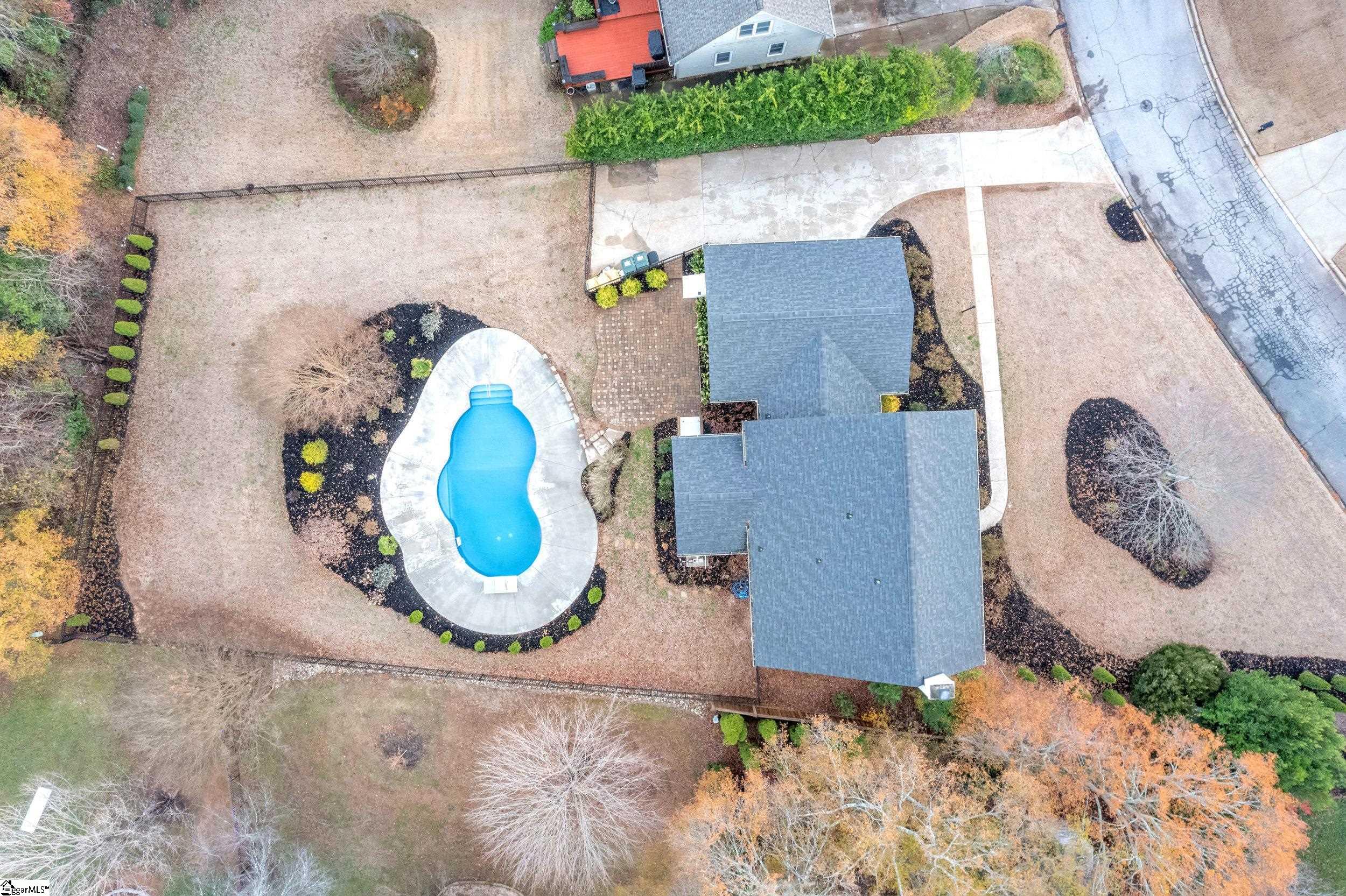 106 Wycliffe Drive Greer, SC 29650 - Photo 7 of 43