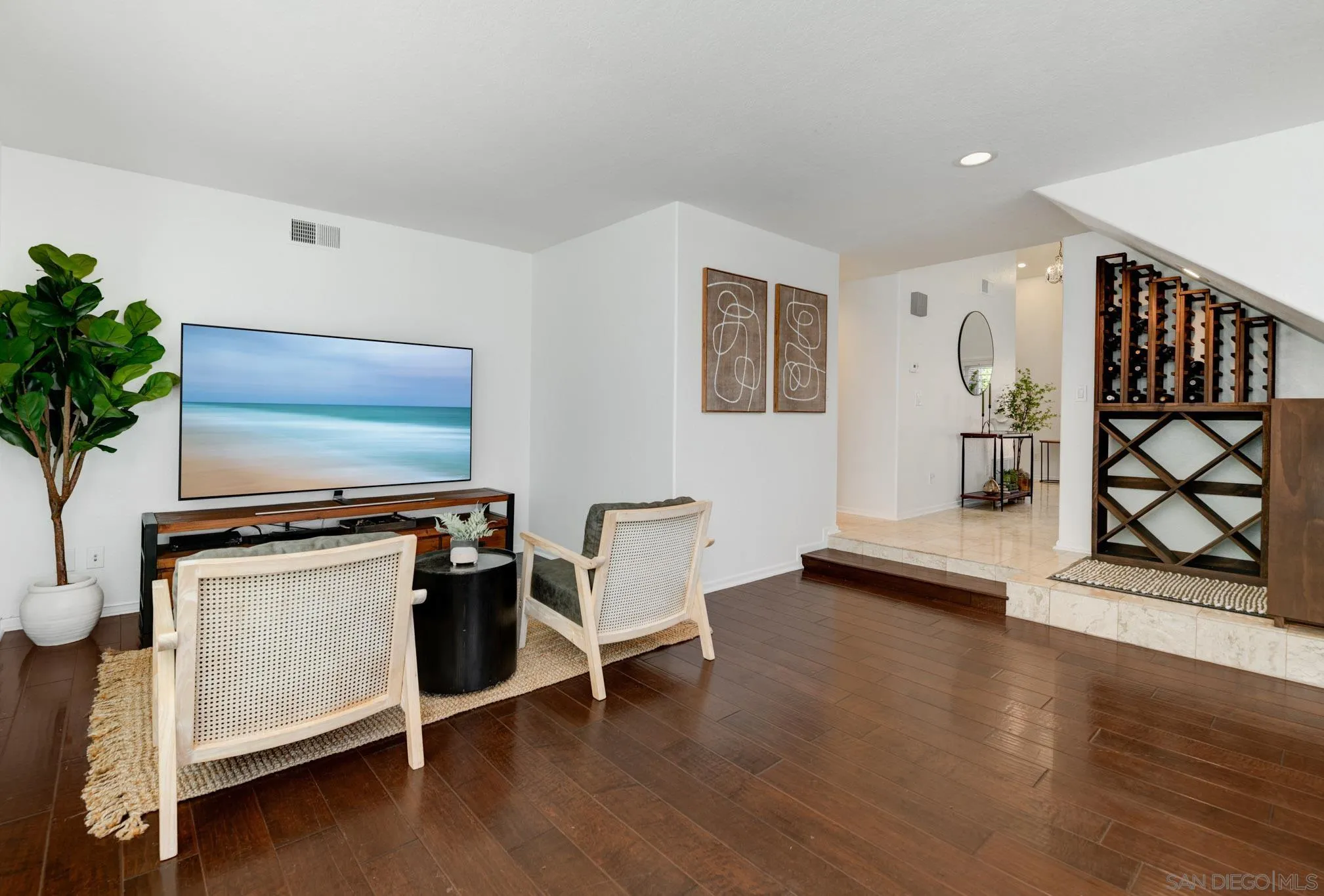 367 Via Andalusia Encinitas, CA 92024 - Photo 9 of 37