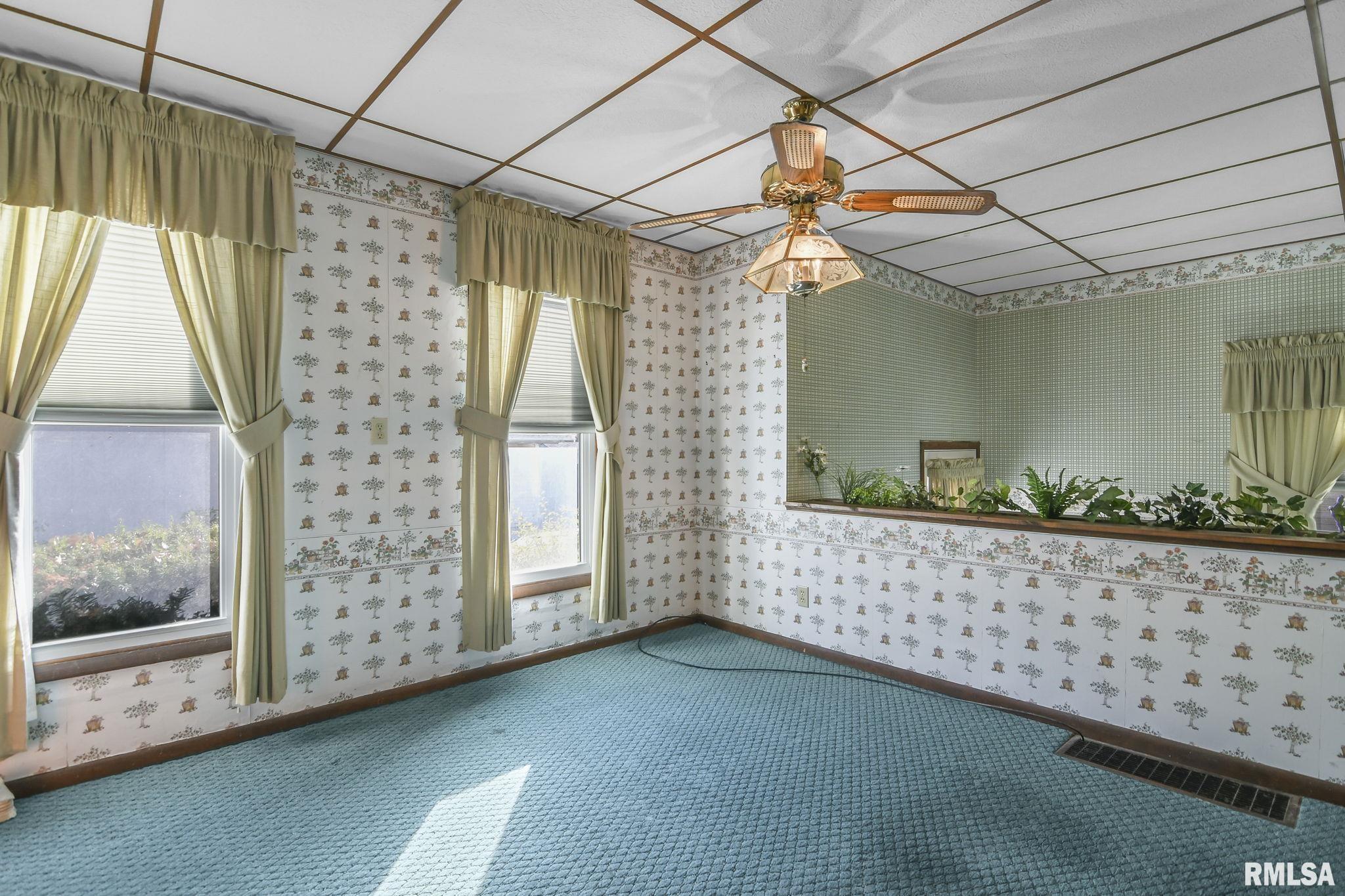 405 North Walnut Street Rochester, IL 62563 - Photo 14 of 31