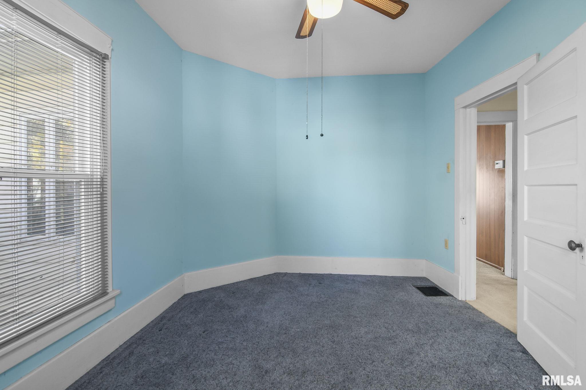 405 North Walnut Street Rochester, IL 62563 - Photo 16 of 31