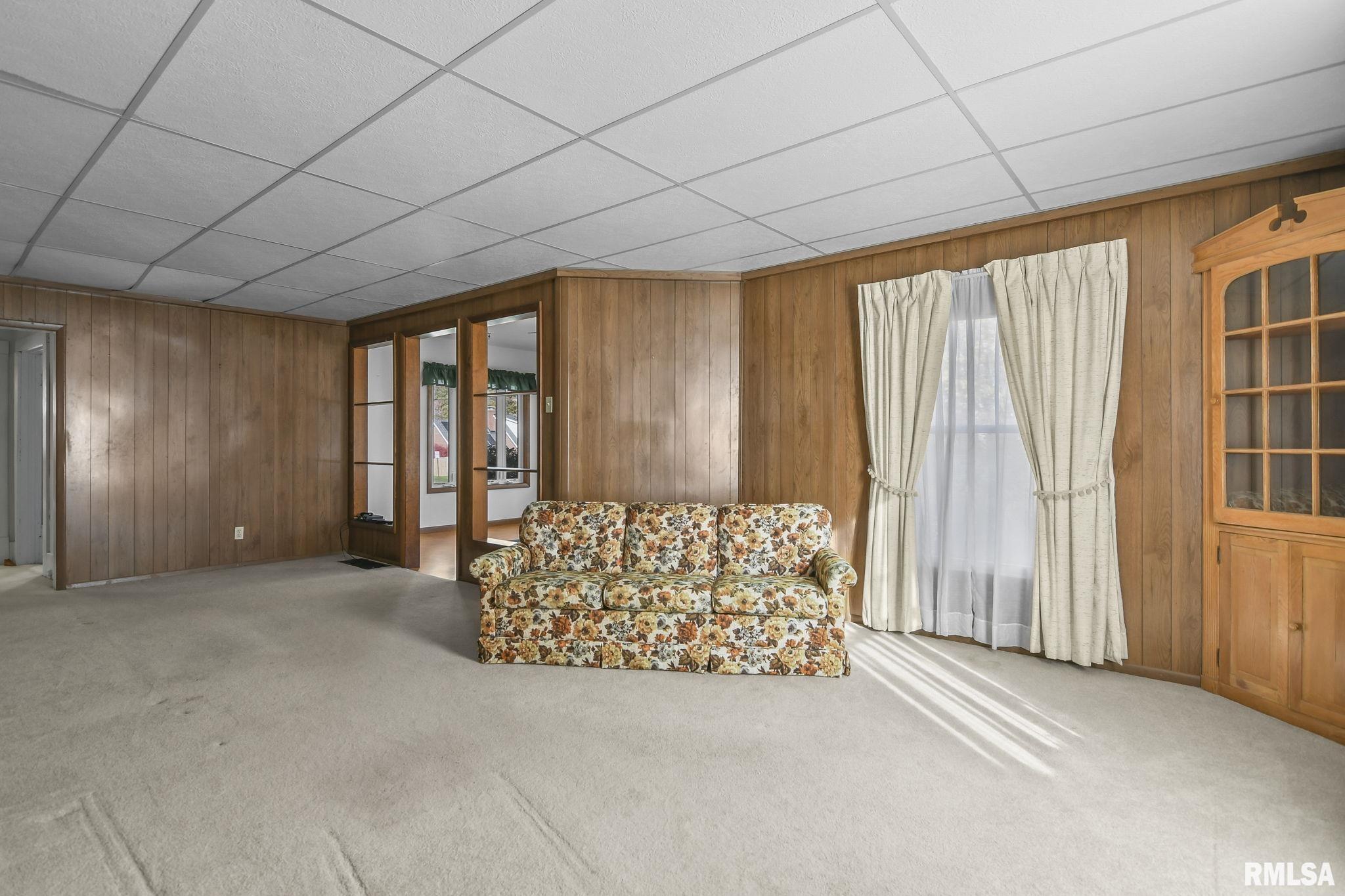 405 North Walnut Street Rochester, IL 62563 - Photo 9 of 31