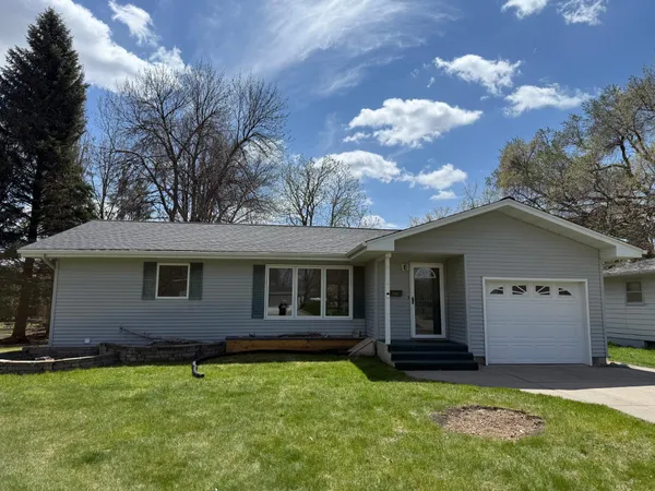 $222,500 | 704 4th Avenue East, Ada, MN 56510