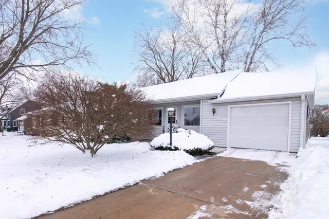 $224,900 | 614 Carrington Street, Waupun, WI 53963