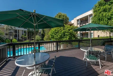 $660,000 | 7211 Raintree Circle, Unit 211, Culver City, CA 90230