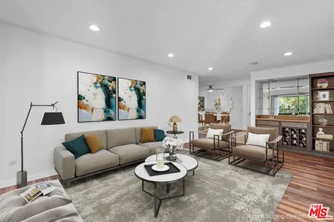 $660,000 | 7211 Raintree Circle, Unit 211, Culver City, CA 90230