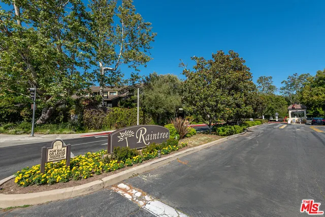 $660,000 | 7211 Raintree Circle, Unit 211, Culver City, CA 90230