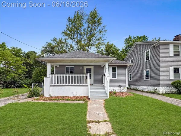 $78,500 | 1114 Christopher Street, Flint, MI 48503