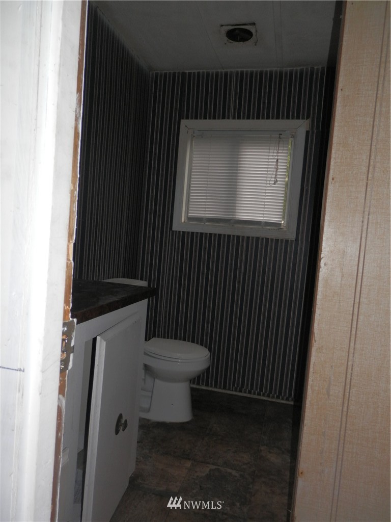 46712 Baker Loop Road Concrete, WA 98237 - Photo 8 of 9 Gallery Image 8