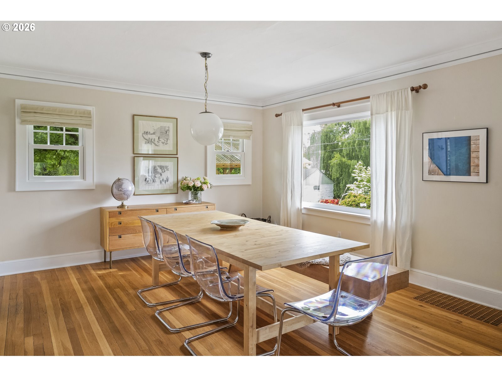 5232 Southwest Florida Street Portland, OR 97219 - Photo 7 of 41 Gallery Image 7