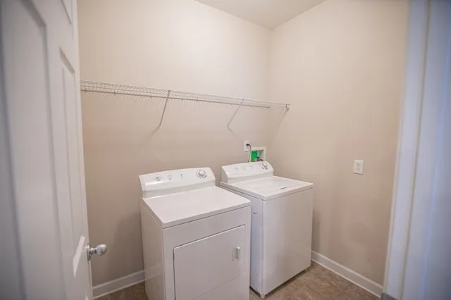 a view of a storage & utility room