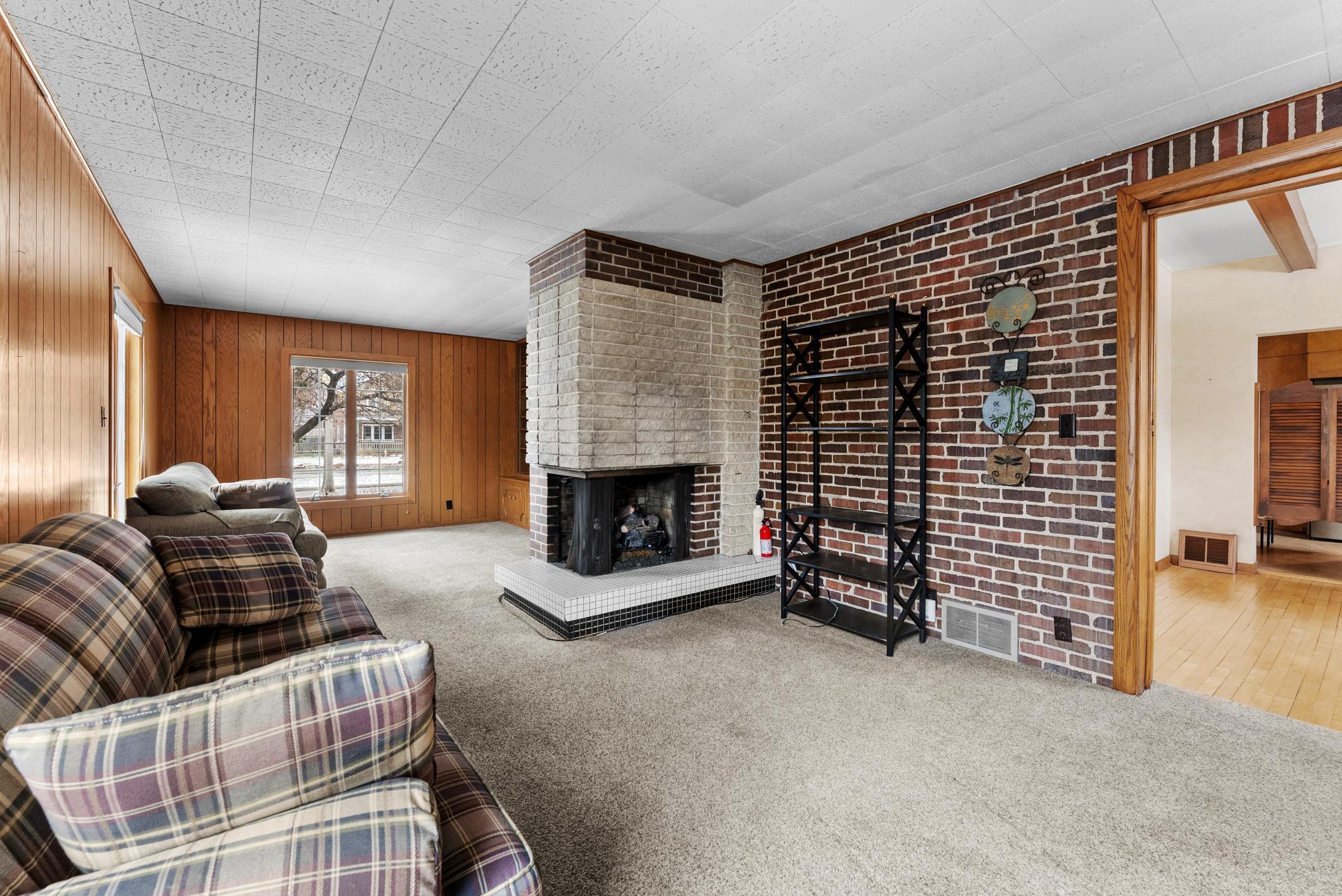 543 Roosevelt Road Kohler, WI 53044 - Photo 15 of 55 Located off the dining room