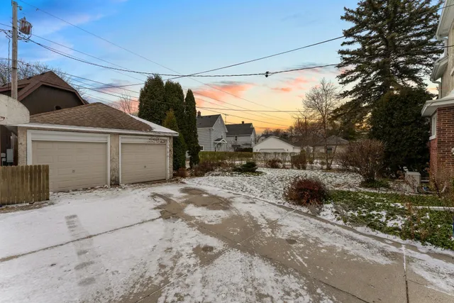 $375,000 | 543 Roosevelt Road, Kohler, WI 53044