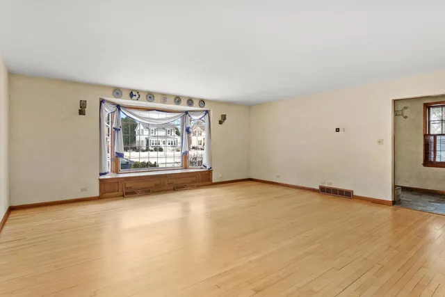 $385,000 | 543 Roosevelt Road, Kohler, WI 53044