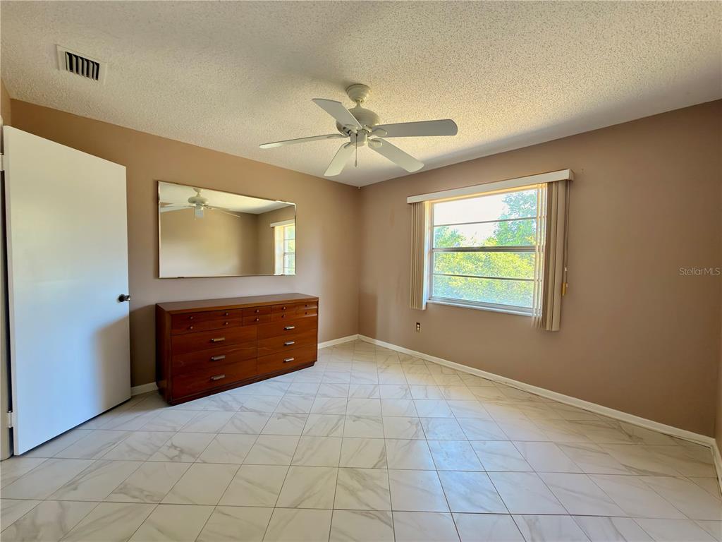 4747 Azalea Drive, Unit 231 New Port Richey, FL 34652 - Photo 16 of 24