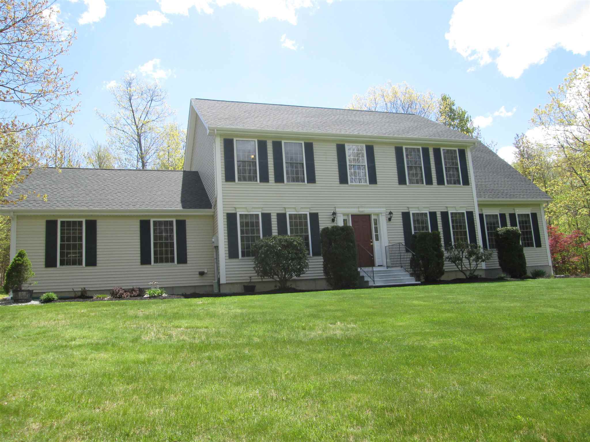 112 Byam Road New Boston, NH 03070 - Photo 2 of 27