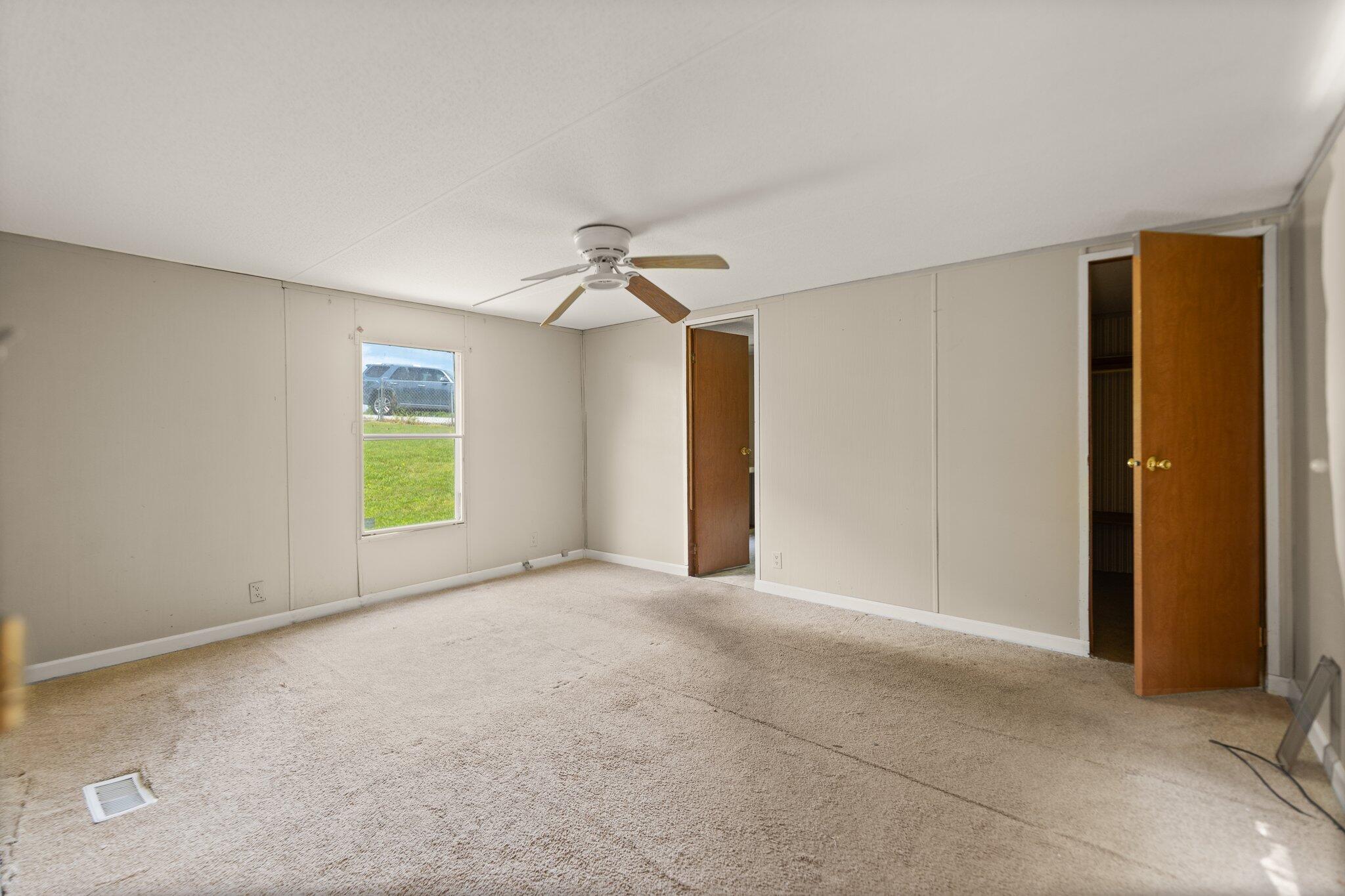 3145 Lily Road London, KY 40744 - Photo 7 of 21 57-web-or-mls-118A0576
