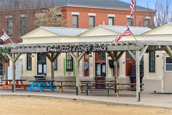 $474,900 | 4033 Fulling Mill Street, St. Charles, MO 63301