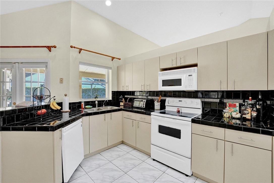 22351 Kettle Creek Way Boca Raton, FL 33428 - Photo 20 of 48 Photo 20
