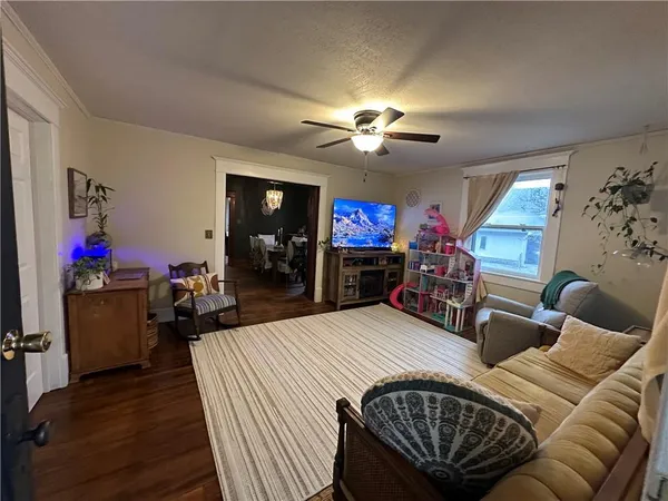 $149,000 | 608 West Hampshire Street, King City, MO 64463