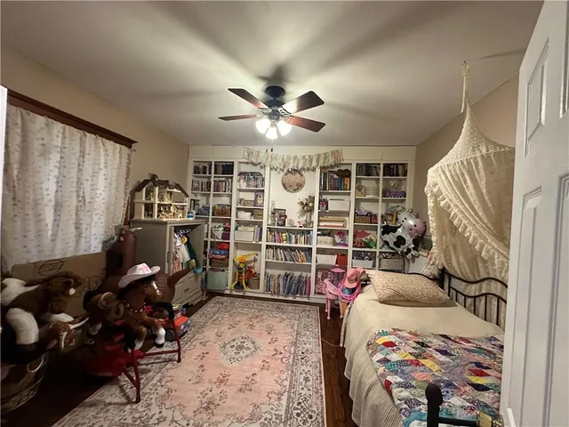 $156,000 | 608 West Hampshire Street, King City, MO 64463