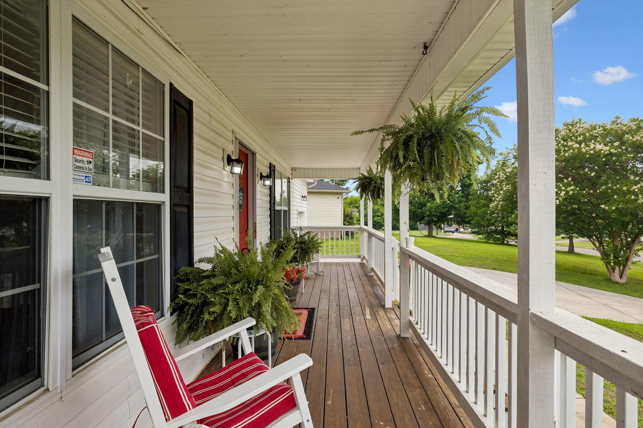 140 Apple Valley Court Charleston, TN 37310 - Photo 2 of 32 8-140 Apple Valley Ct Charleston - 008