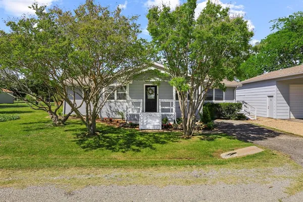 $375,000 | 75 Maple Drive, Pottsboro, TX 75076