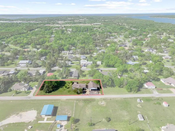 $375,000 | 75 Maple Drive, Pottsboro, TX 75076