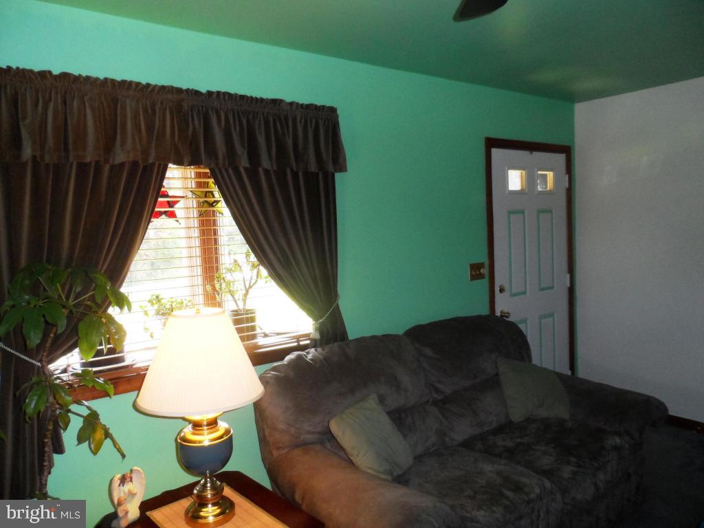 192 Kirks Mill Road Nottingham, PA 19362 - Photo 4 of 22