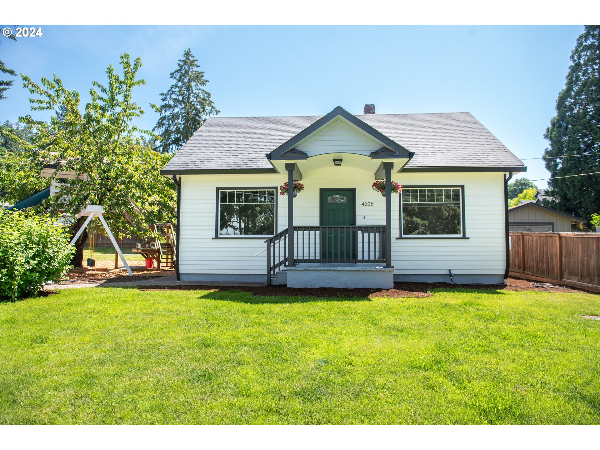 4606 Northeast Everett Dr  