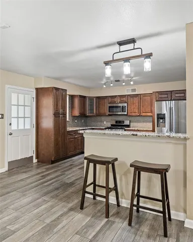 $325,000 | 2419 Bentley Avenue, Dallas, TX 75211