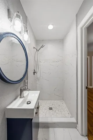 $325,000 | 2419 Bentley Avenue, Dallas, TX 75211