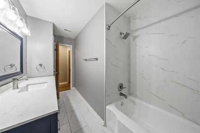 $325,000 | 2419 Bentley Avenue, Dallas, TX 75211