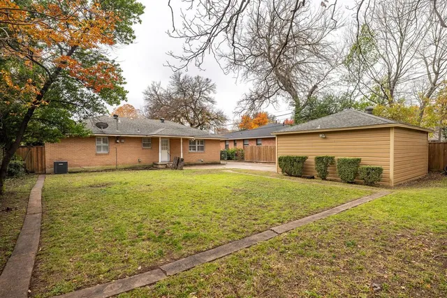 $325,000 | 2419 Bentley Avenue, Dallas, TX 75211