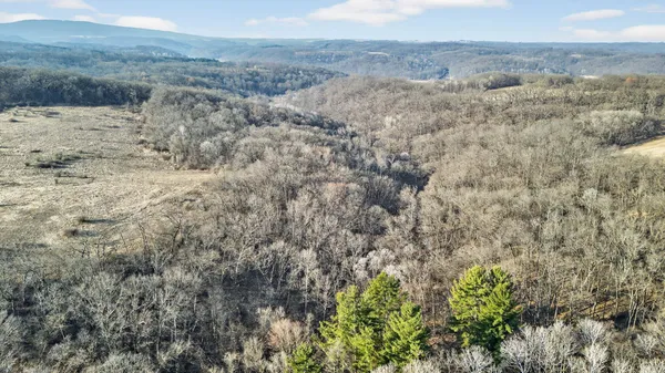 $1,949,000 | 271.18-acres Zwettler/foster, Arena, WI 53503