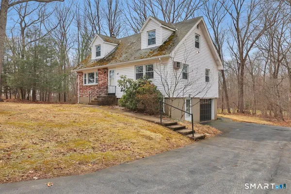 $294,900 | 47 Park Road, Colchester, CT 06415