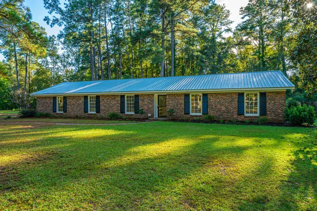 $365,000 | 1301 Bennett Circle, Holly Hill, SC 29059