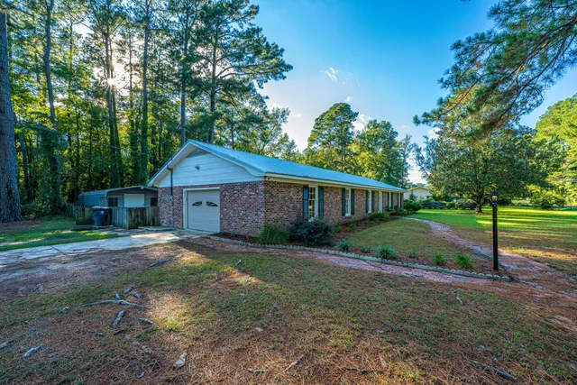 $365,000 | 1301 Bennett Circle, Holly Hill, SC 29059