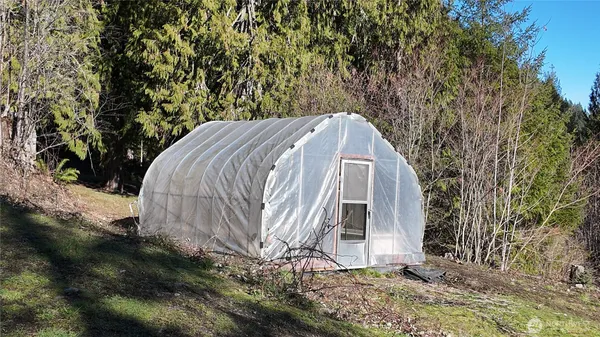 $285,000 | 53613 Shular Road, Rockport, WA 98283