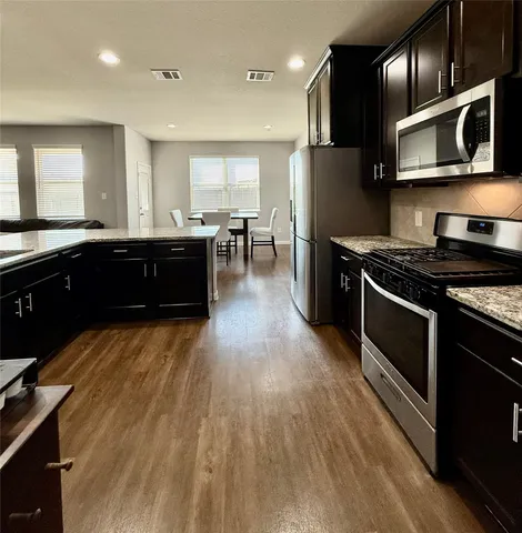 $2,100 | 24902 Rosso Stipple Trail, Katy, TX 77493