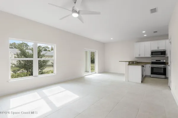 $2,500 | 193 Dayton Boulevard, Melbourne Village, FL 32904