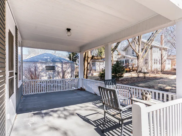 $1,490,000 | 133 North Brainard Street, Naperville, IL 60540